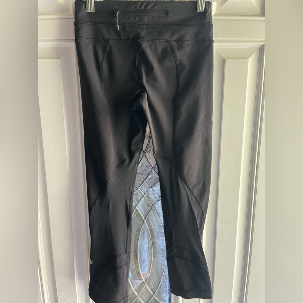 Lululemon leggings size 2 flawless WORN ONCE